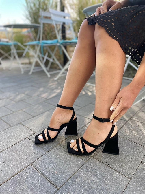 LIRIO Стильні жіночі босоніжки чорні з натуральної замші на грубому каблуці LIRIO L0282/8073-СТ Коломыя - изображение 1