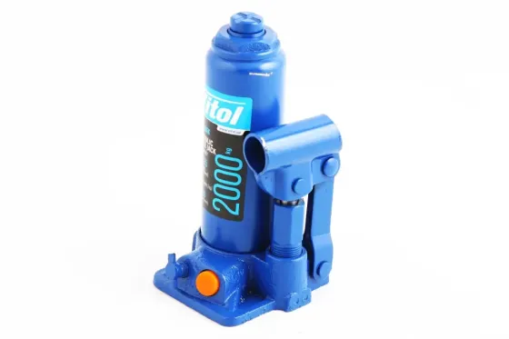 Домкрат гідравлічний 2 т 181-345м пласт, уп. Vitol з передохр. клапаном Вінниця