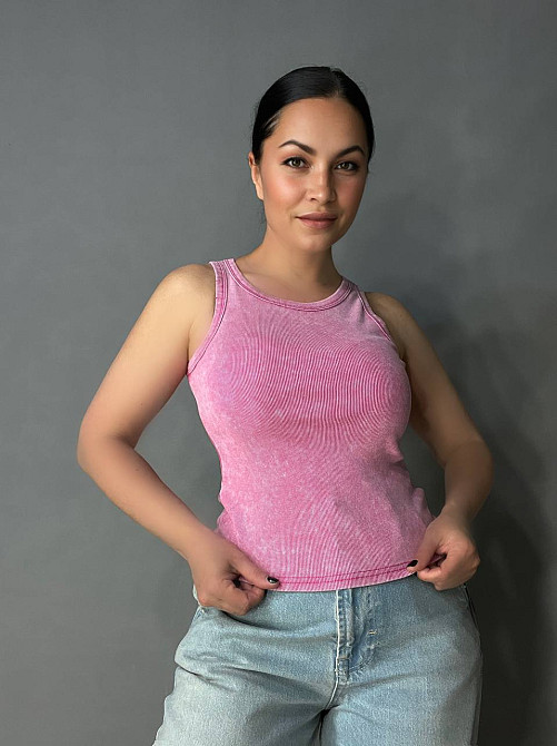Майка жіноча A-N 2733 варена тай-дай у рубчик з порізаними швами, рожевий, one size Київ - фото 10