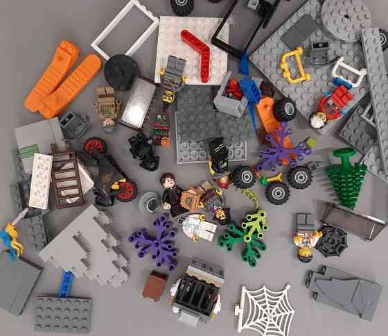 Велика коробка лего з рідкісними деталями. Киев