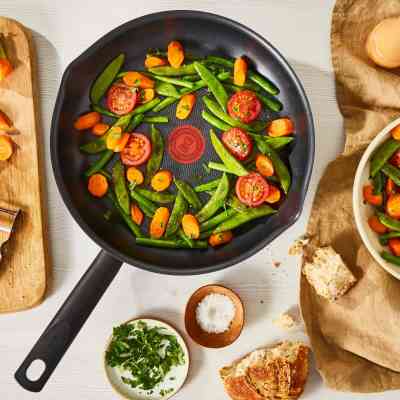 Сковорода Tefal Day by Day з кришкою 20 см (B5580223_SET) Винница