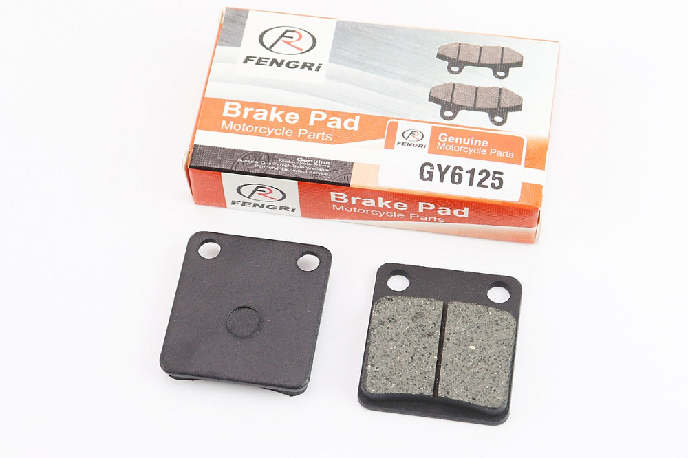 Гальмівні колодки (дискові) Honda DI050 / Tact 50; DAELIM GZ50; SYM- Orbit 50; KYMCO- MXU 400 к-кт 2шт чорні, від 10шт -12% Київ - фото 1