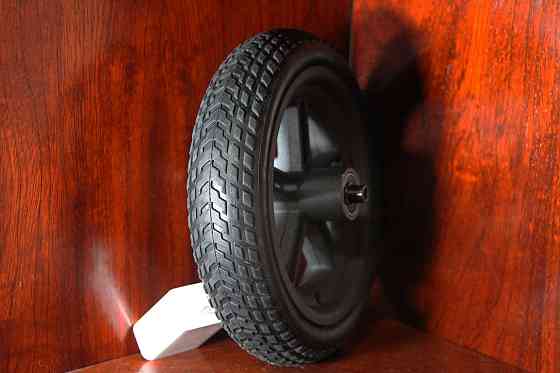 Запасное колесо, литая покрышка 8x1/2*2 Xiaomi Mijia Scooter M365 Pro Киев