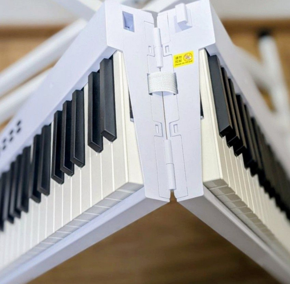 Белое цифровое пианино 88 клавиш + чехол, педаль, пюпитр | OLX доставка. Харьков - изображение 3