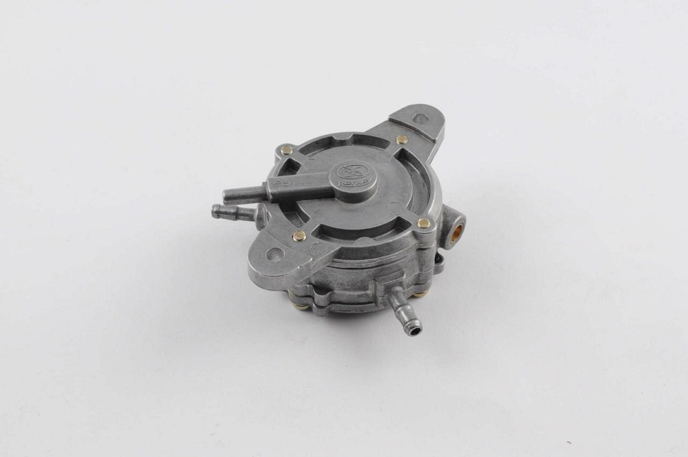 Бензонасос вакуумний універсальний (на максискутері 200-600cc, 3 виходи, круглий) Мукачево - фото 1