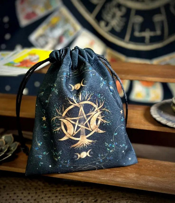 Черный бархатный мешочек для Таро с лунным деревом Магическая сумочка для рун и амулетов 17.5×14 см Киев - изображение 3