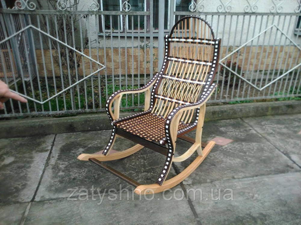 Крісло гойдалка плетене з лози чорна Київ - фото 2