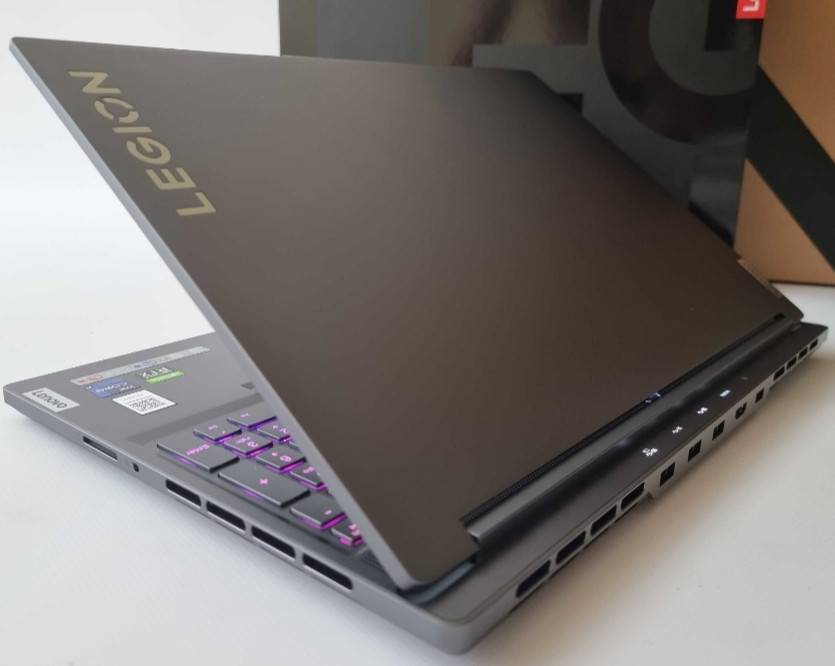 Ноутбук: Lenovo Legion 7(2023) 19,13900H/RTX 4070 8Gb/RAM 16Gb/SSD1TB/240Hz. Киев - изображение 6