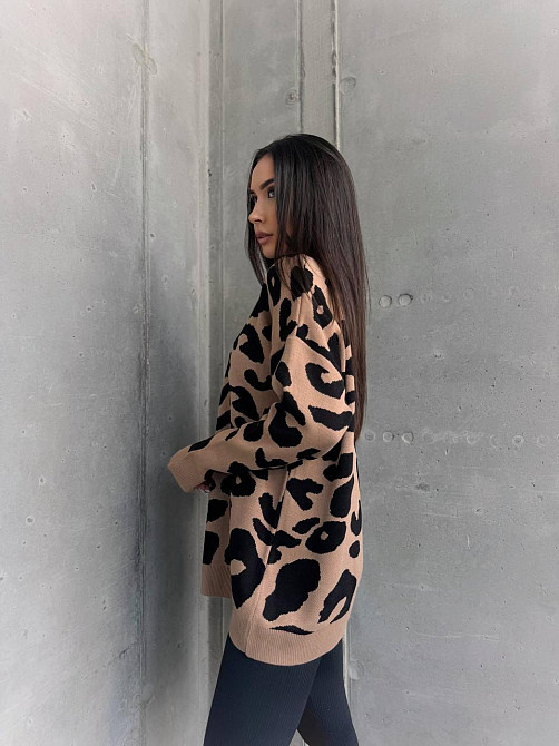 Женский принтованный уютный оверсайз свитер вязка Бежевый Одесса - изображение 3