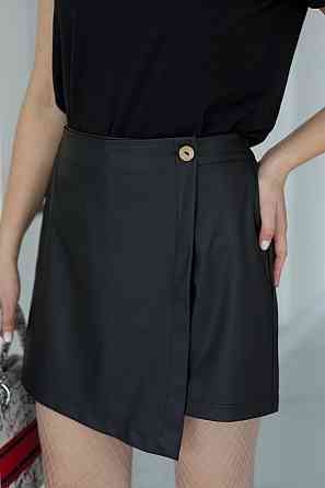 Шкіряна міні спідниця-шорти на запах "Ora" | Батал Київ