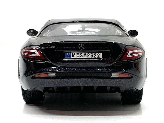 Машина Автосвіт Mercedes slr інерційна відчиняються двері капот 19см Чорний (AP-1898) Чернігів - фото 4