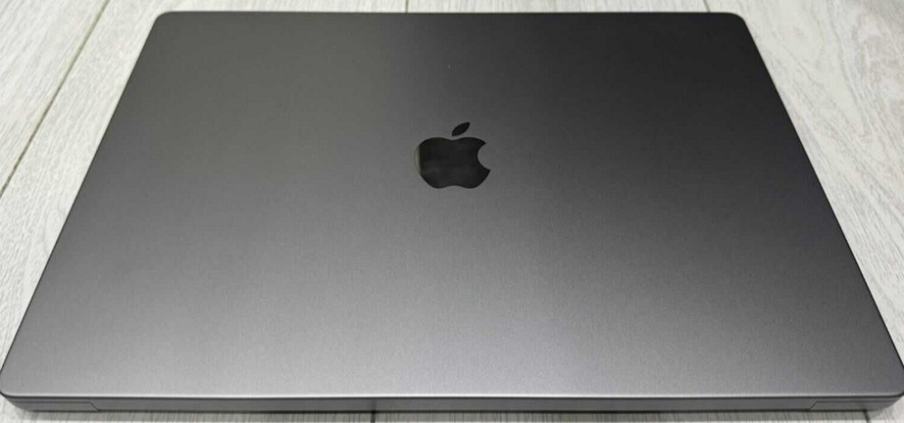 Ноутбук MacBook Pro 16 (2023) M2 Pro 16/512Gb. Space / Silver MNW83/ MNWC3 Київ - фото 6