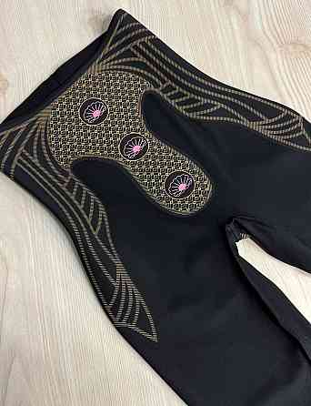 Лосины женские Clover 9975-1 с высокой талией корректирующие push up черные, черный, XL Киев