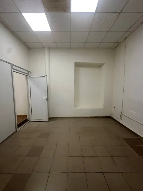 Червона лінія, центр міста. Був "ПриватБанк" Ремонт як на фото Дніпро - фото 12