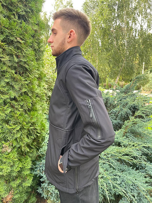 Водонепроникна чоловіча куртка з матеріалу Soft Shell (Чорна) 2XL Вінниця - фото 3