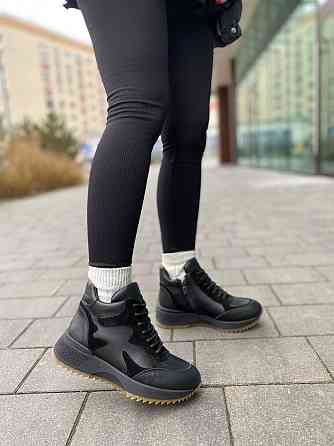 Arcoboletto Кроссовки женские Arcoboletto черные кожа+замша зима 37-41 (5670) Коломыя