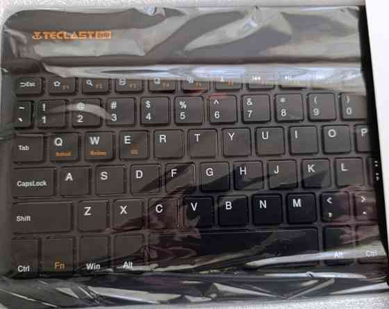 Планшет ,, TECLAST ,, новый . Киев