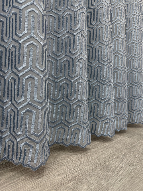 Тюль VR-Textil 1519т Фатин з вишивкою Білий з сіро-блакитним 250х250 см (49-346) Київ - фото 7