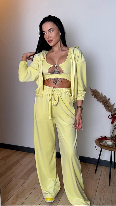 Жіночий стильний костюм-трійка: кофта топ і штани велюр плюш Лимонний, 42/44 Одеса - фото 8
