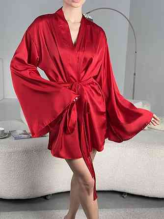 Женский короткий халат на запах с широким рукавом из шелка армани Красный, 48/50 Одесса