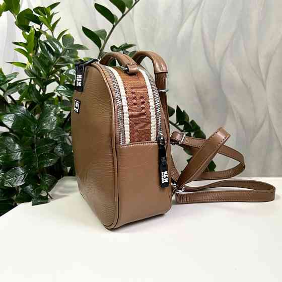 Брендовая женская сумка-рюкзак. Женская сумка рюкзак маленькая через плечо. Киев