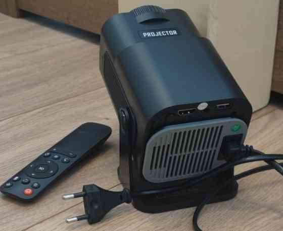 Проектор HY320 mini новый. Харьков