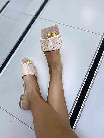 Meideli Зручні жіночі шльопанці, штучна шкіра, бежеві на низькому ходу MEIDELI E839-7 р. 36, 38 Коломия