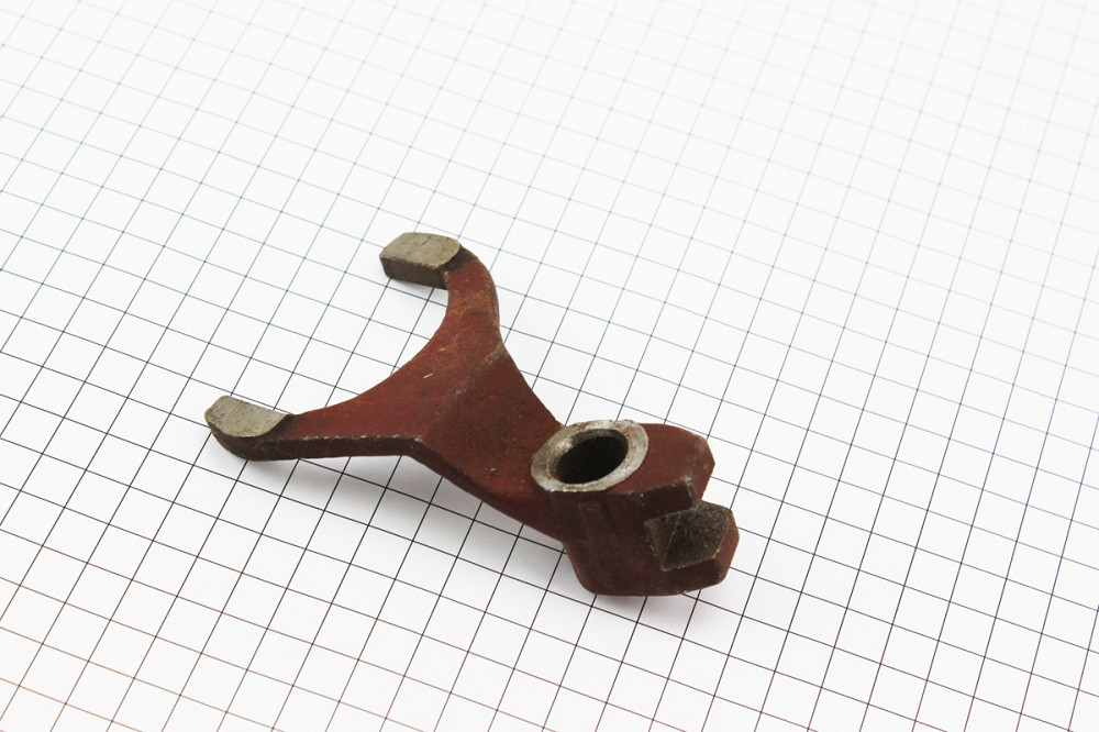 Вилка шестерні 2 та 3 передачі КПП Jinma 200/204/240/244 (160.37.143-1) Київ - фото 2