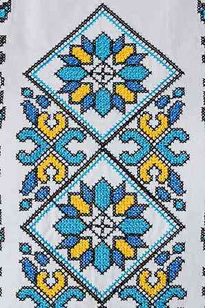 Вишиванка жіноча, біла, с коротким рукавом, топ Київ