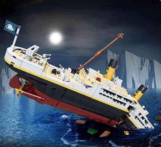 Конструктор  Титаник  2 в 1 2022 детали Харьков