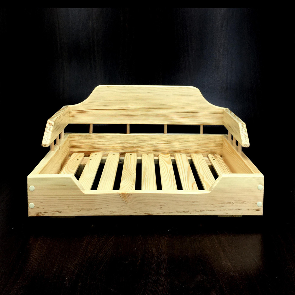 Лежак деревянный для собаки 