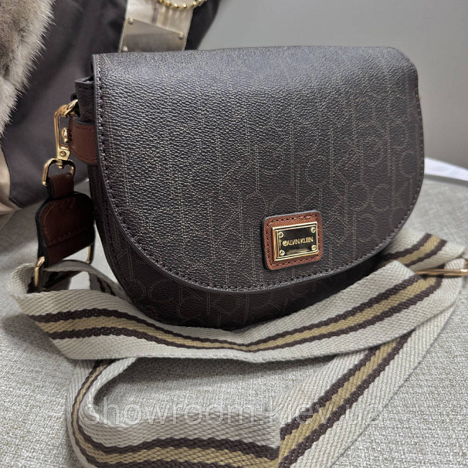 Невелика жіноча сумочка на плече Ck K6071 brown Київ - фото 5