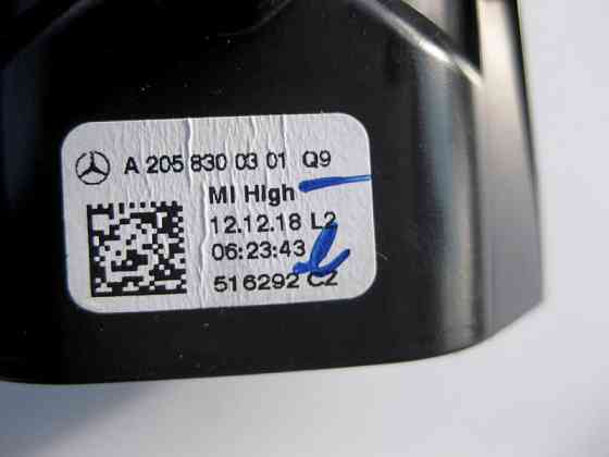 Mercedes-Benz  A2058300301 Вентиляційний дефлектор приладів - торпеди центральний C-Class W205 GLC X253 Coupe C253 Одеса