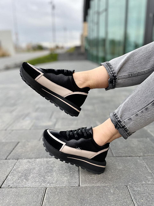 Olli Кроссовки OLLI черные натуральная кожа размер 40 (4870) Коломыя - изображение 1