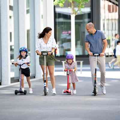 Шлем Micro M (52-56 см) фіолетовий з квітами (AC2138BX) Винница