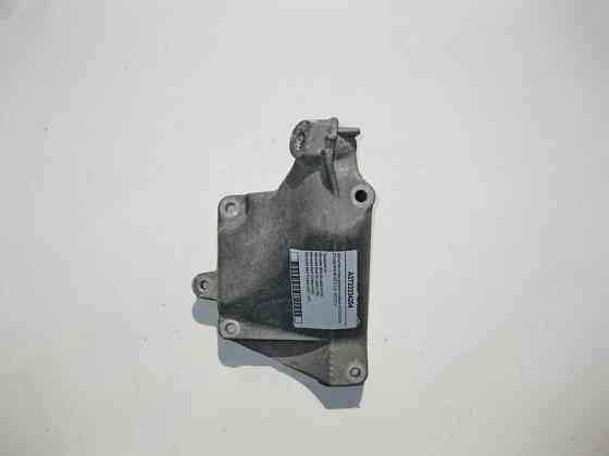 Mercedes-Benz  A2722234204 Кронштейн опори двигуна правий M272 V6 3.5л M273 V8 4.6 5.5л ML W164 GL X164 Одесса