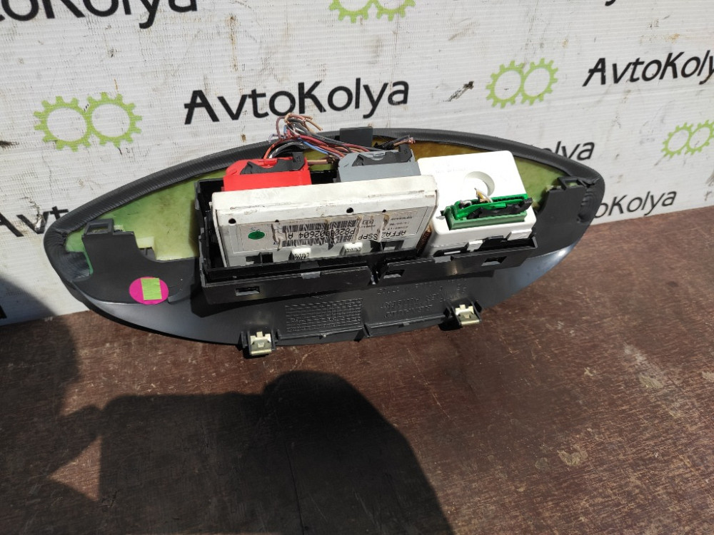 Дисплей Renault Laguna II 2001-2007 (P8200002604) Ковель - фото 2