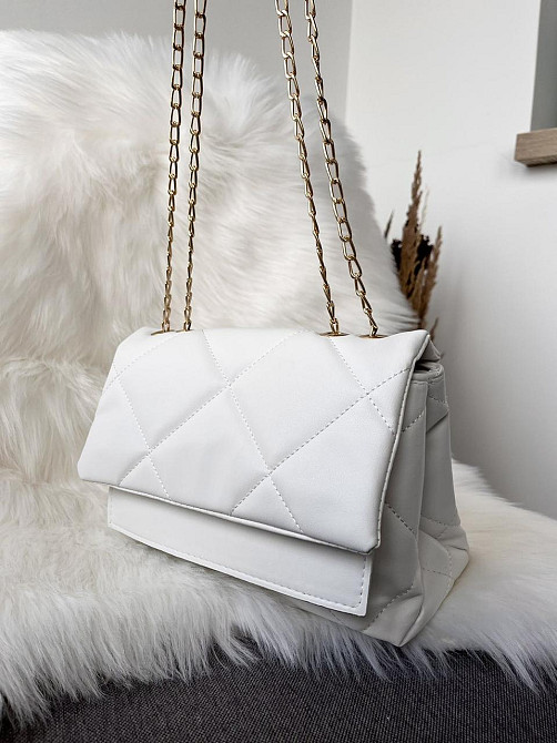 Сумка женская вечерняя нарядная бежевая дамская сумочка на цепочке сумки женские Белый Киев - изображение 2