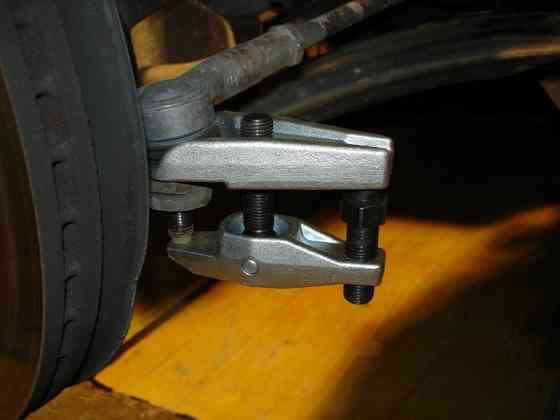 Съемник шаровых опор и наконечников рулевых тяг (размер зева 20мм) Forsage F-62802 Одесса