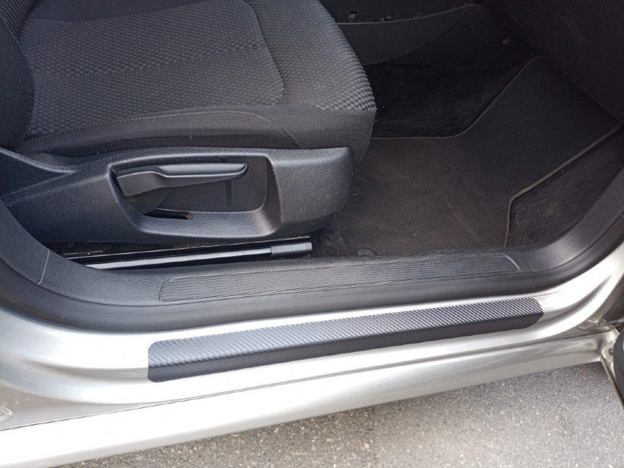 Наклейка під карбон на пороги авто 4 штуки Київ - фото 7
