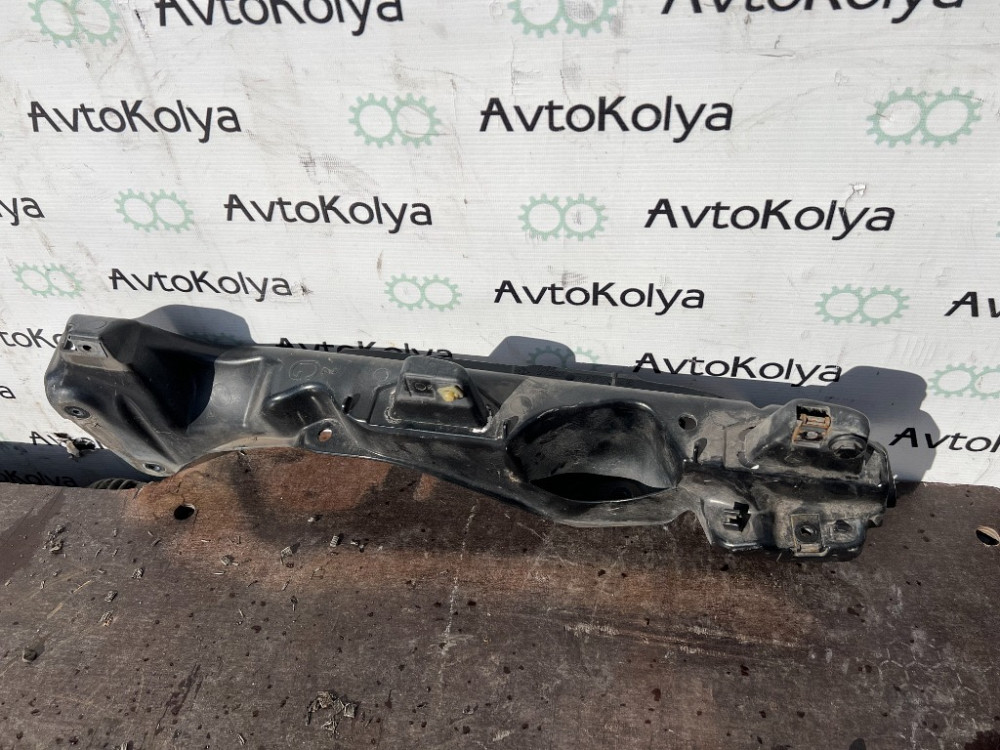 Кронштейн кріплення передньго крила лівий Renault Kangoo 2008-2012 (8200381901) Ковель - фото 1