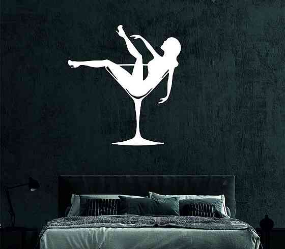 Декоративное настенное Панно «Девушка в бокале», Декор на стену 70*65 см, Белый Киев