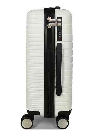 Чемодан полипропиленовый MADISSON 33703 малый 55 см белый Киев