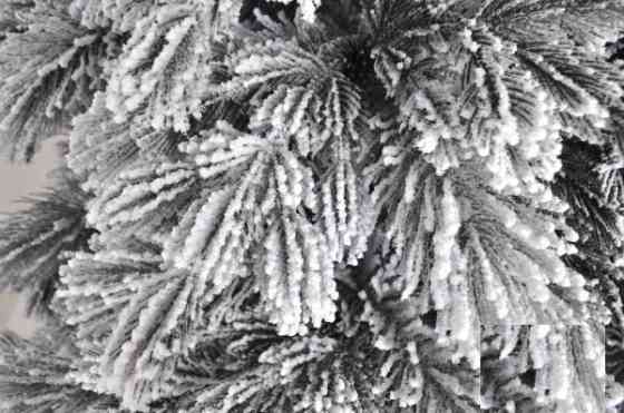 Искусственная Канадская сосна (Заснеженная) 2.30м Киев