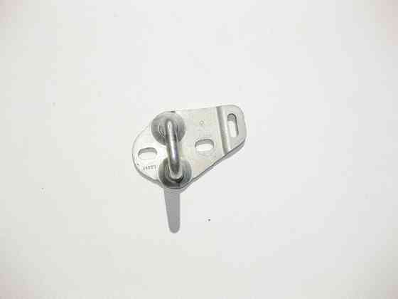 Mercedes-Benz  A2039230232 Вушка - петля замка 2-го ряду сидінь праворуч C-Class S203 CLC Sportcoupe C203 B-Class W245 Одесса