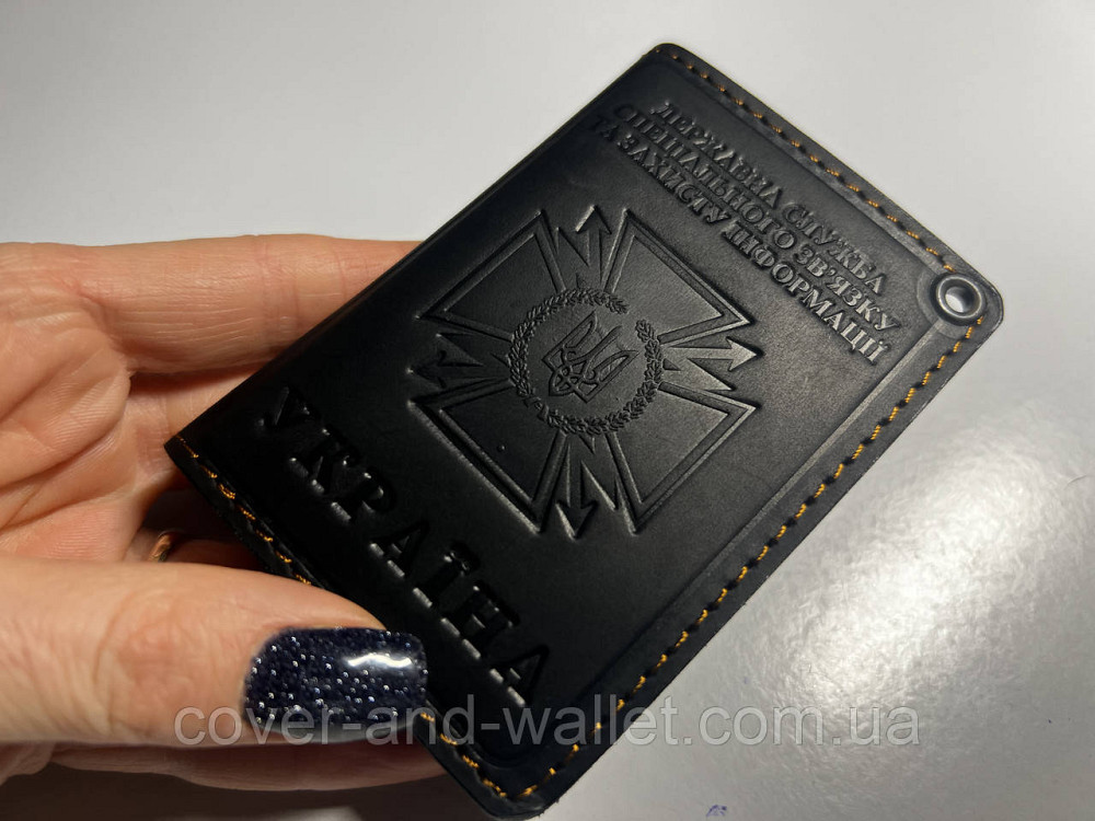 Обкладинка ДССЗІ (тримувач зв'язок) з пластиковим шевроном із вінтажної шкіри Чорний Київ - фото 4