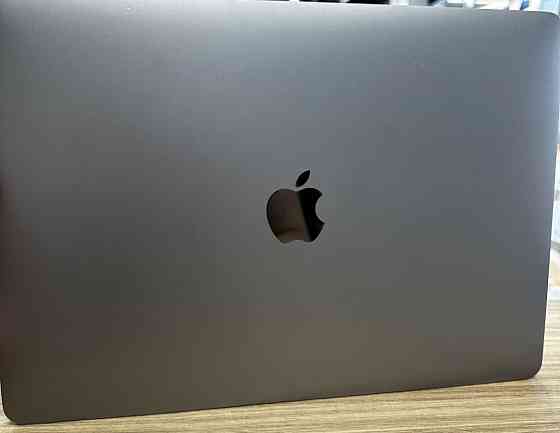 MacBook Air 13 (2019) i5 8/128Gb Space Gray A1932. Київ