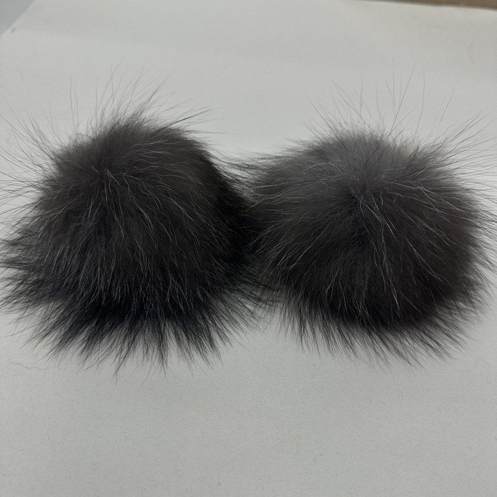 Помпони з натурального хутра блюфрост Чорний Харків - фото 1