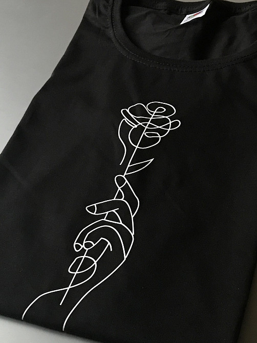 Женская\Мужская футболка с принтом розы Черновцы - изображение 2