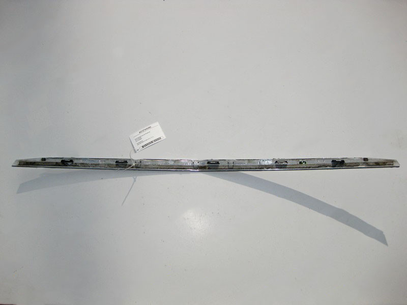Mercedes-Benz  A2127430282 Хром накладка кришки багажника E-Class W212 Одеса - фото 2
